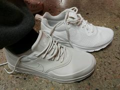 -NIKE上海青浦换季优惠店
