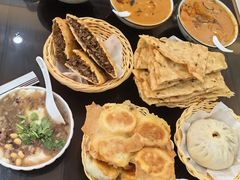 -方中山胡辣汤(顺河路店)
