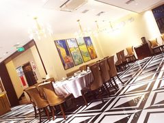 大堂-老人和饭店(淮海中路店)