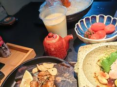 -花潮料理艺食馆(成都万象城店)