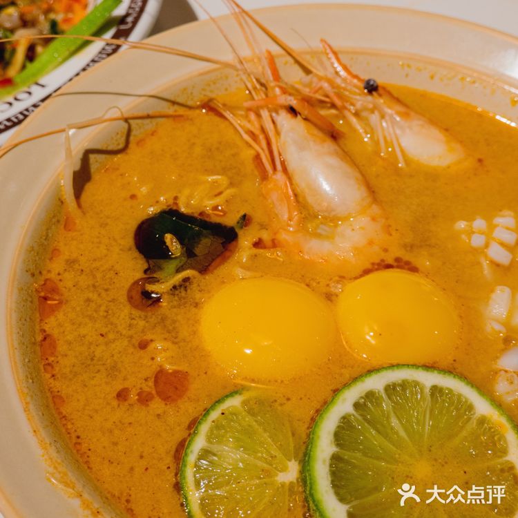 荟聚新开了泰国街头牌