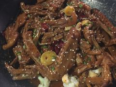 -张大师鸭爪爪特色火锅(万达店)