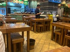 -云阿蛮云南生烫牛肉米线(奉贤路店)