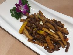 杏鲍菇炒牛柳-宝园酒家(美林M·LIVE天地东座店)