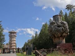 -峡谷浮石林景区