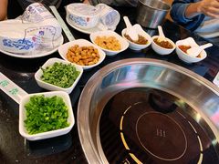 -丫丫汤膳打边炉(宏府408坊店)