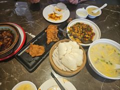 -吕氏焗小鲜•海鲜青岛菜(总店)
