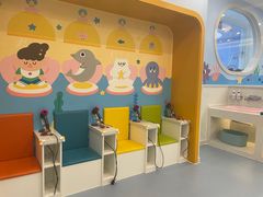 -戊辰亲子游泳俱乐部