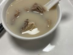 -煲王粤菜餐厅(中侨中心店)