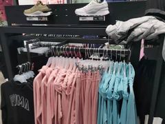 -PUMA品牌自营折扣店(武汉永旺梦乐城店)