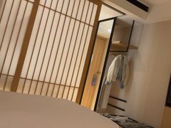 -上海浦东中心万枫酒店