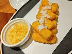 自制脆炸鲜奶-喜鼎海胆水饺(东港店)