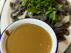 -六顺园清真回族饭店(工程街店)