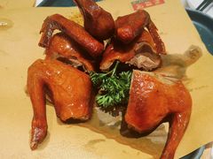 -悦得闲广式点心茶楼(蓝鲸世界店)