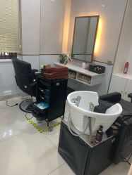 -新生植发·植养护一体