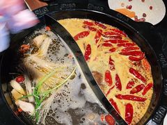 -周周有辣火锅馆(玖耀里店)