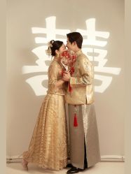 -樱花婚纱摄影
