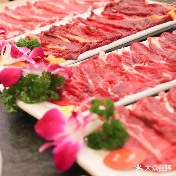 南京牛肉火锅,鲜嫩牛肉吃起来!🌸🌸