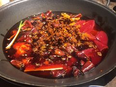 -旧街市鲜货老火锅(大光路店)