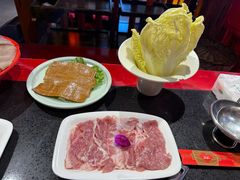 -宽板凳老灶火锅(台湾街店)