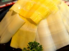 -生活如沸·顺德水牛奶火锅(大学路店)