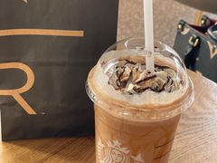 -星巴克臻选(上海合生汇1F店)