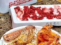 -来龍儿鲜切牛肉自助老火锅