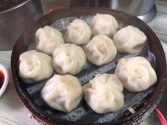 鲜肉小笼-嵊州特色小吃(萧山街店)
