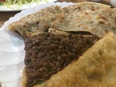 -溢心园香河肉饼总店