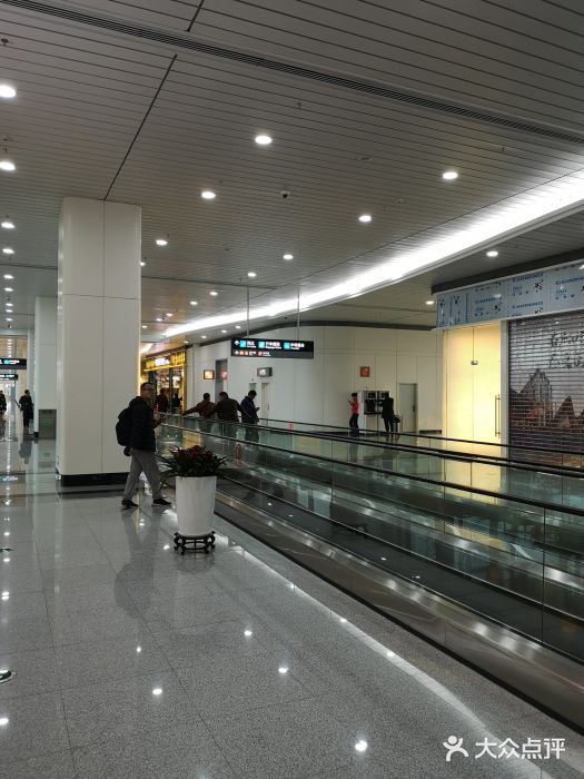 福州长乐国际机场航站楼-停车场图片