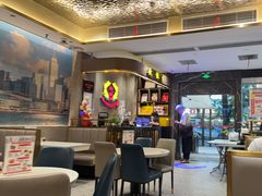 -香港新发烧腊茶餐厅(水围店)