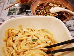 -双燕楼·手工馄饨·汤面小吃(世纪汇店)