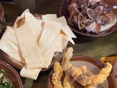 -黄潇洒老火锅(九眼桥宏济巷店)