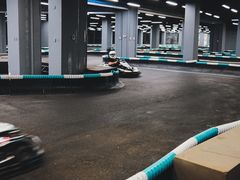 -e赛道卡丁车