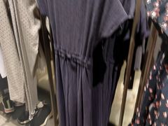-ZARA(万达广场二七店)