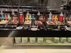 自助取餐区-水桶王国主题餐厅·聚会·生日派对·亲子活动·家庭套餐(亚龙湾希尔顿店)