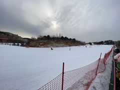 -蓟洲国际滑雪场