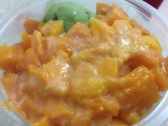芒果至尊夹抹茶雪球-星星奶冰·汤圆刨冰(王串场店)