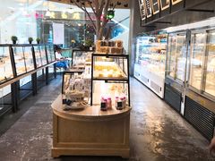 面包甜点陈列柜-拉那巴米 蛋糕定制(世纪东方广场店)