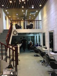 -SIX Hair Consultant