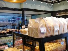 面包甜点陈列柜-爱纶(华南广场店)