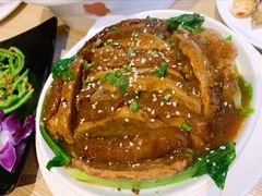 荔浦扣肉-渔太泰漓江小馆·广西融合菜(西街店)