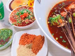 -蜀串香牛杂火锅串串
