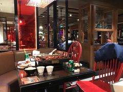 大堂-江边城外烤全鱼(方庄时代购物中心店)