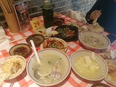 -老方桌烂蹄花川菜馆(九龙坡店)