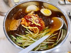 爆款现压冷面-白玉·朝鲜族烤串(南山店)