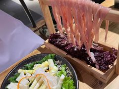 -湊湊火锅·茶憩(杭州湖滨银泰in77店)