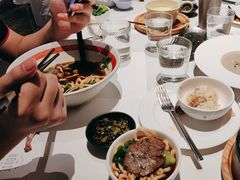 -静香HOUSE·全时段融合餐厅(七星欢乐颂店)