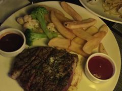 -WOLFGANG PUCK KITCHEN & BAR(迪士尼小镇店)