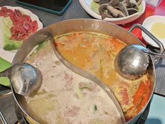 -四季喧黔味豆米火锅(万达广场店)